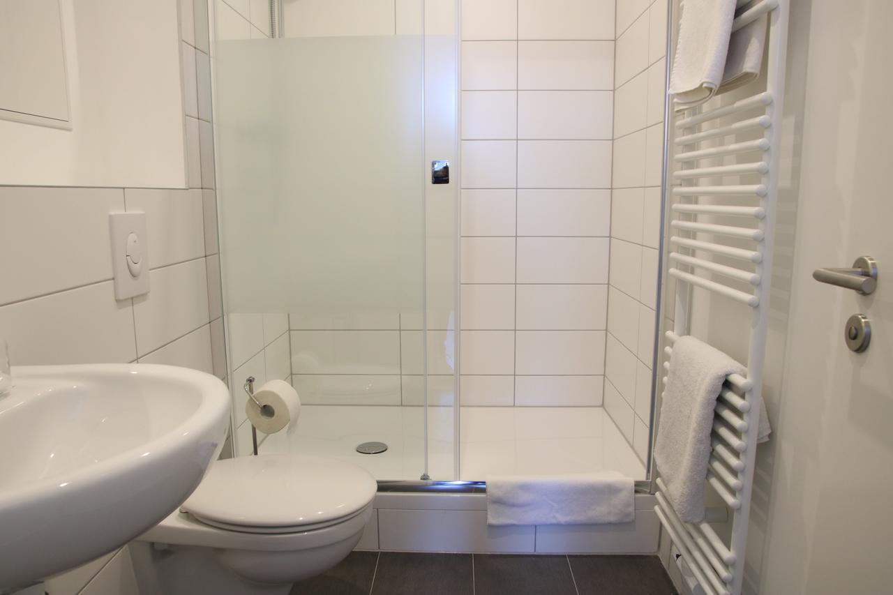 Motel Schoenefeld Großziethen Zewnętrze zdjęcie