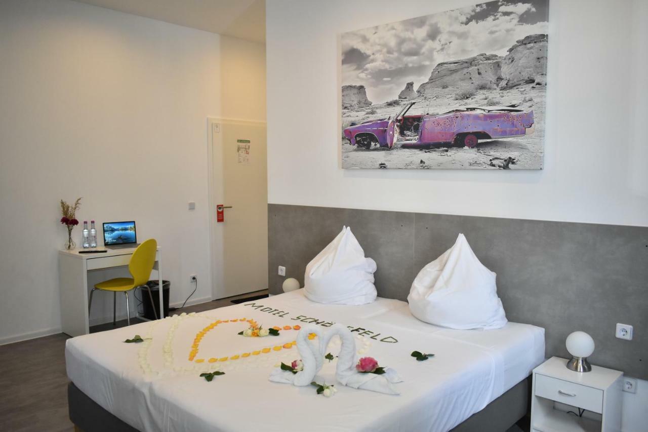 Motel Schoenefeld Großziethen Zewnętrze zdjęcie